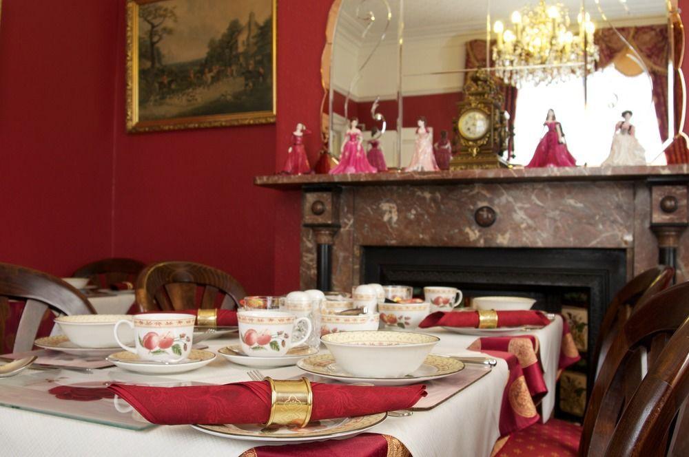 Barbican House Йорк Екстериор снимка